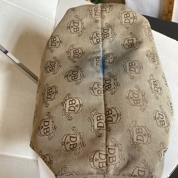 Vintage Dooney and Burke hobo bag. - Picture 9 of 16